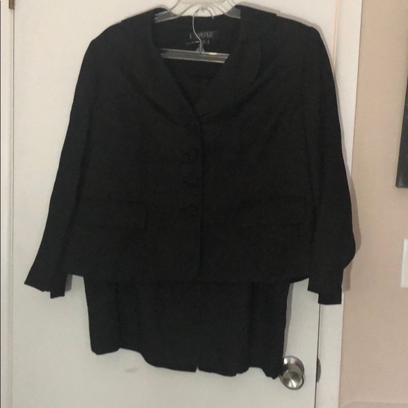 Dress Suit